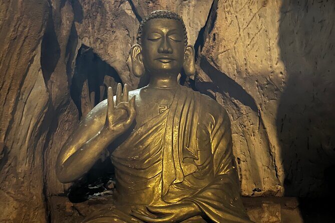 Private Transfer/tour to Marble mountain and Linh Ung temple - Walking, heat, and practical comfort tips