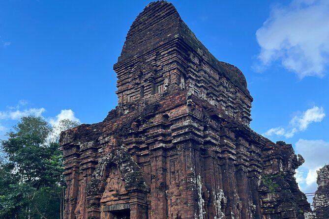 Private transfer/Tour to My Son sanctuary from Da Nang/ Hoi An - The 8 a.m. Pickup and the Drive Through Real Vietnam