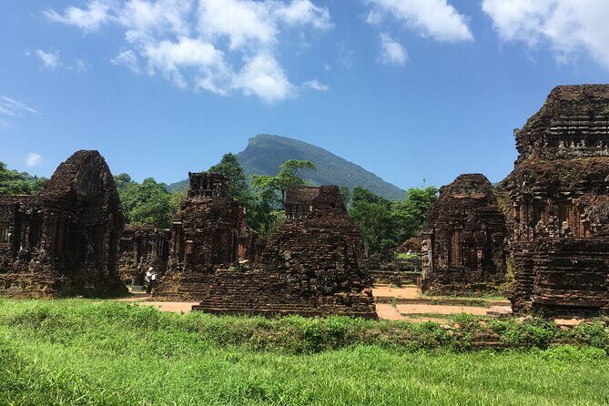 Private transfer/Tour to My Son sanctuary from Da Nang/ Hoi An - Walking the Sanctuary: Temple Views and a Comfortable Pace