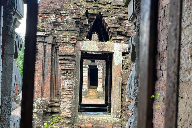 Private transfer/Tour to My Son sanctuary from Da Nang/ Hoi An - Tour Options Explained: Private Transfer vs Tour Guide + Entrance