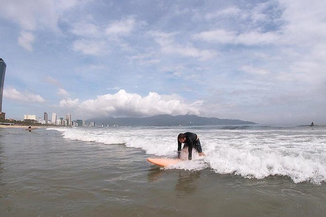 Surfboards rental on My Khe Beach - The Owner Factor: Cheap Lessons and a Friendly Shop